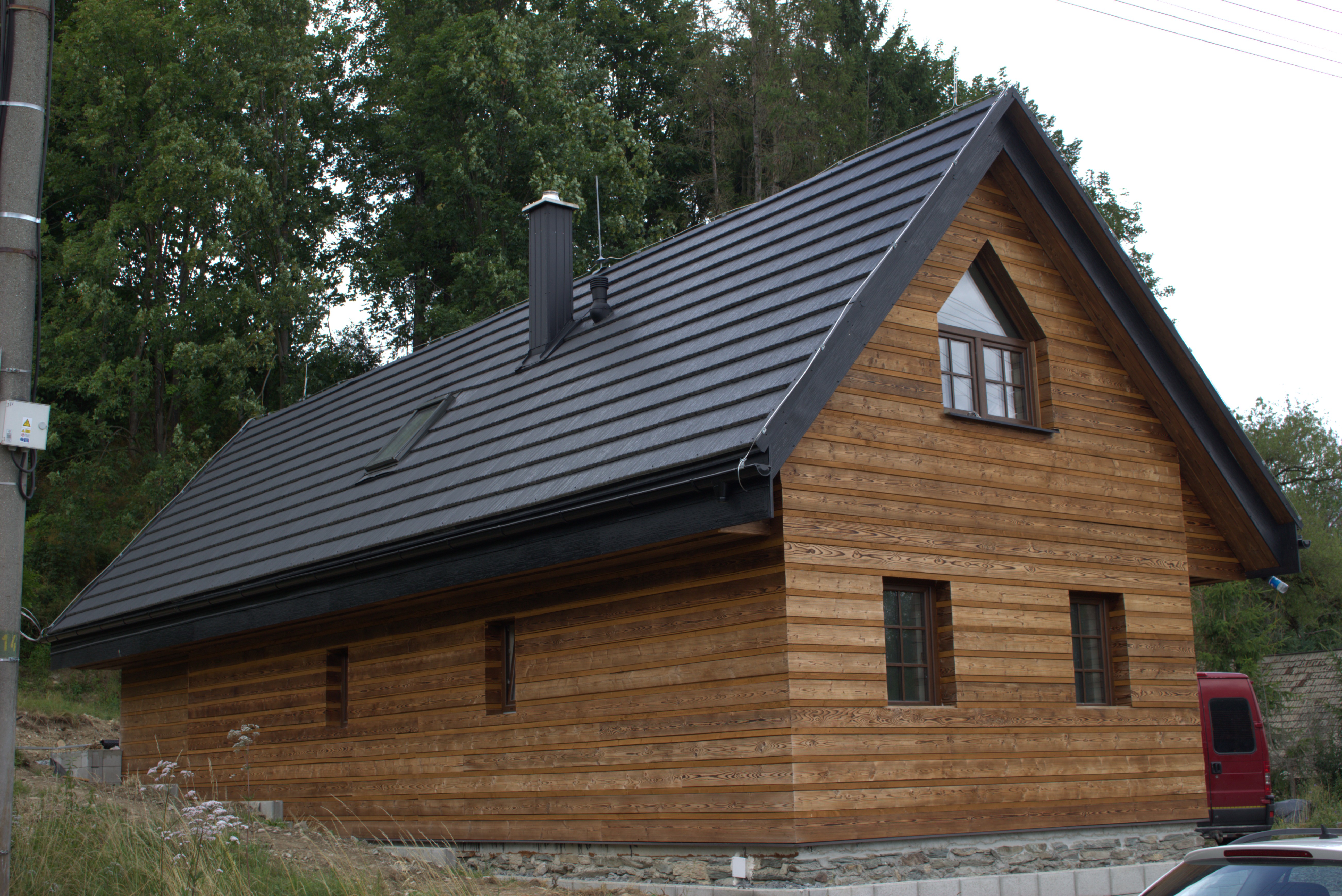 Strecha Majer pri práci